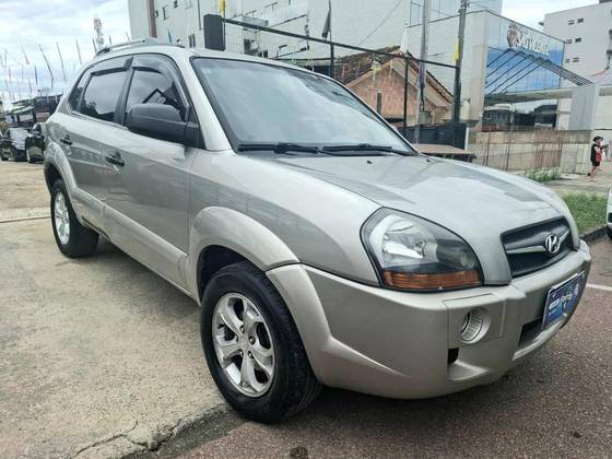 HYUNDAI TUCSON 2.0 MPFI GL 16V 142CV 2WD GASOLINA 4P MANUAL